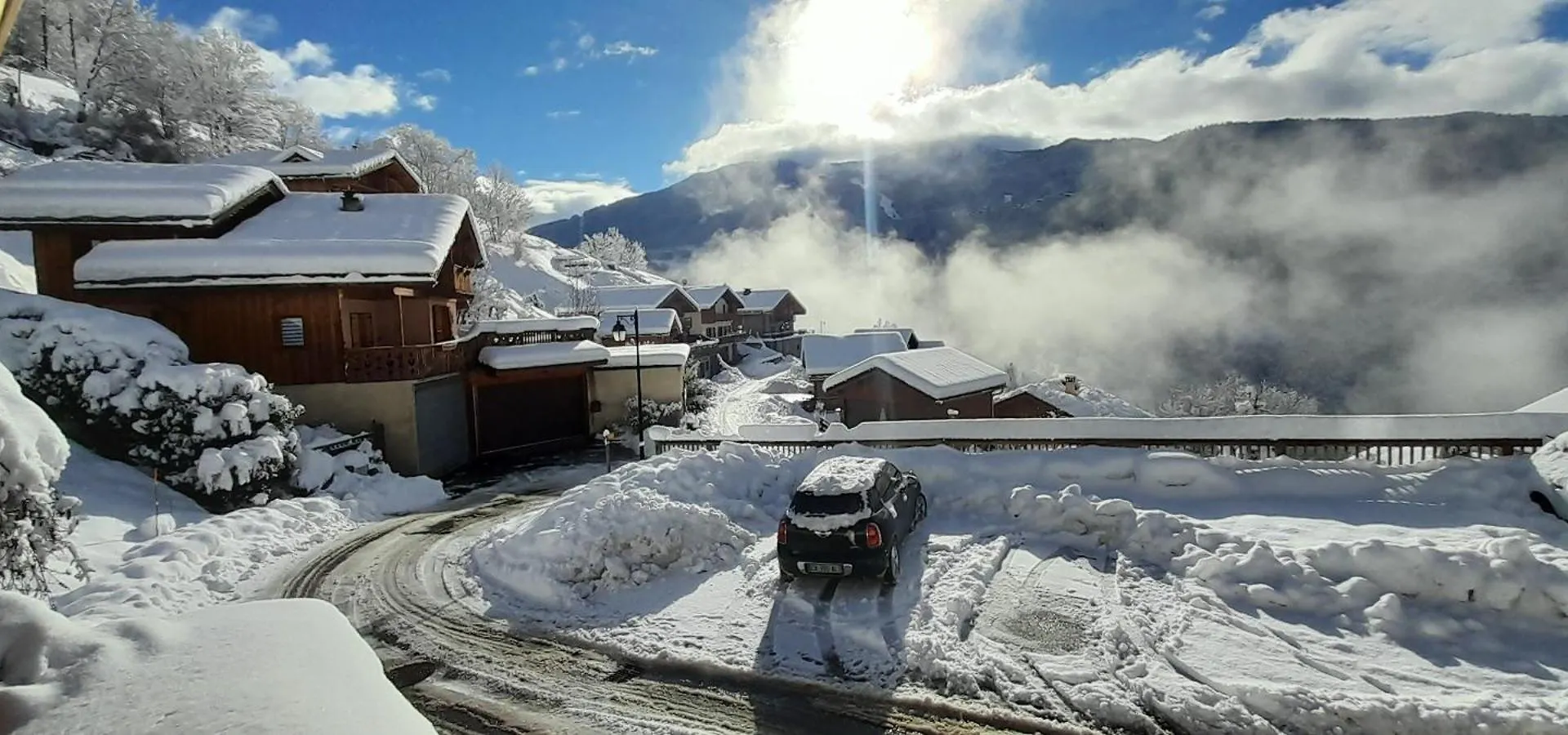 Ski Chalet - Chez Helene Ski Fb Montagny   Montagny (Savoie)
