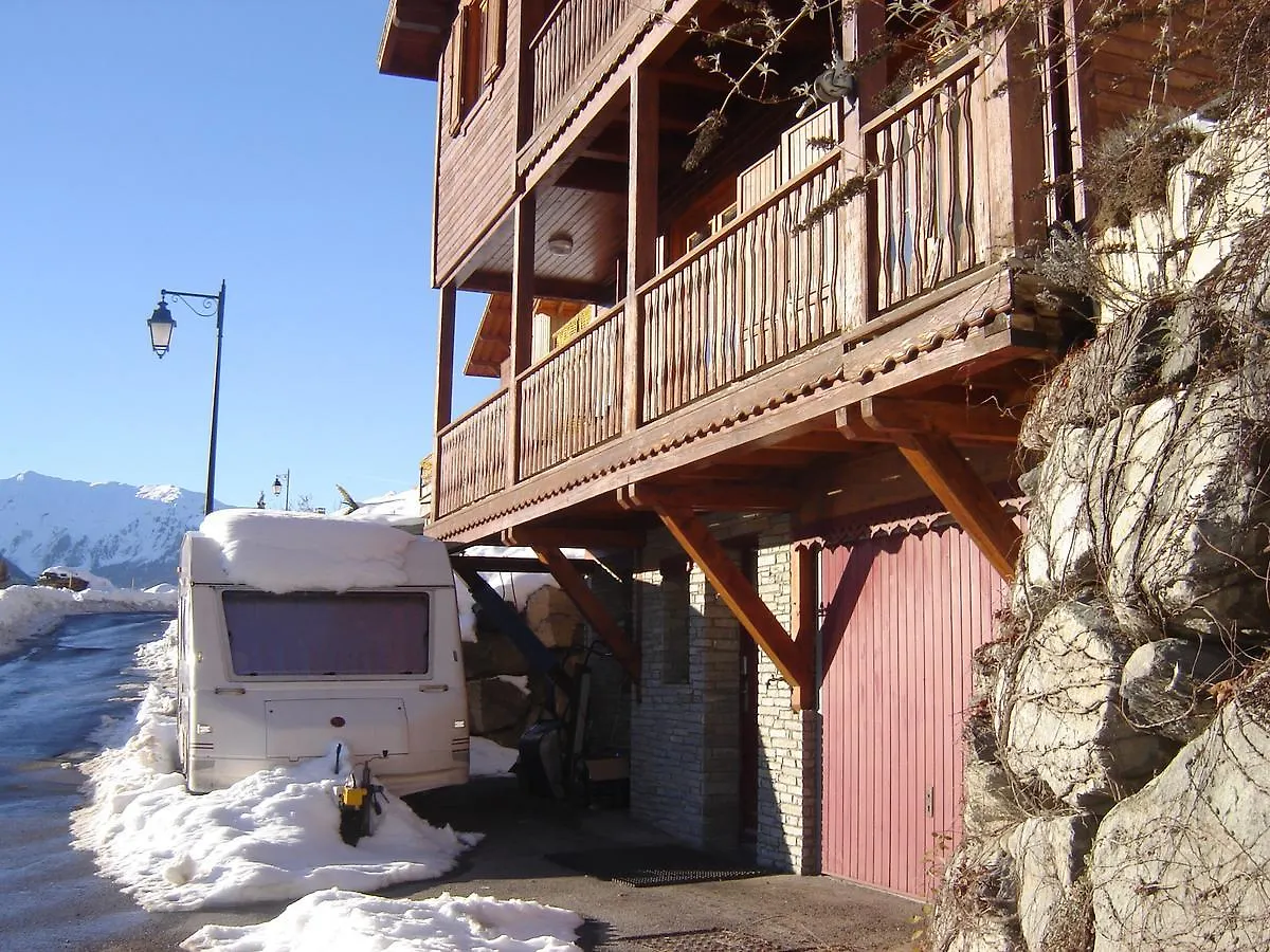 Ski Chalet - Chez Helene Ski Fb Montagny   Montagny (Savoie)