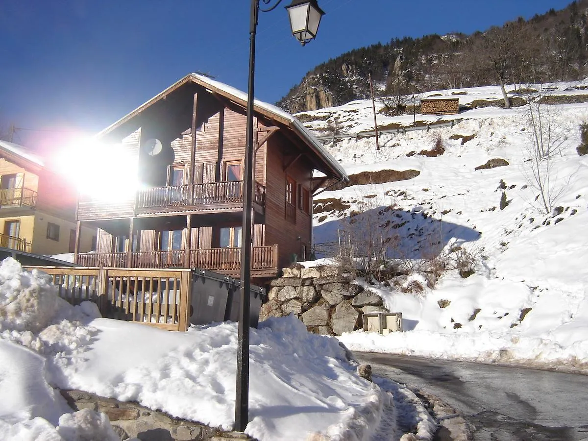 Ski Chalet - Chez Helene Ski Fb Montagny  Montagny (Savoie)