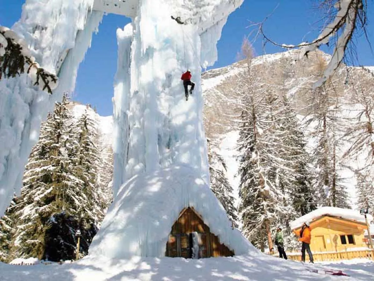Ski Chalet - Chez Helene Ski Fb Montagny